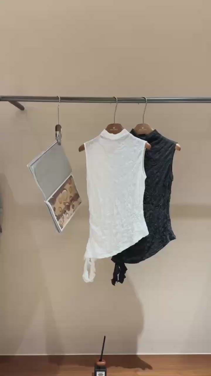 Crinkled Mock-Neck Tank
